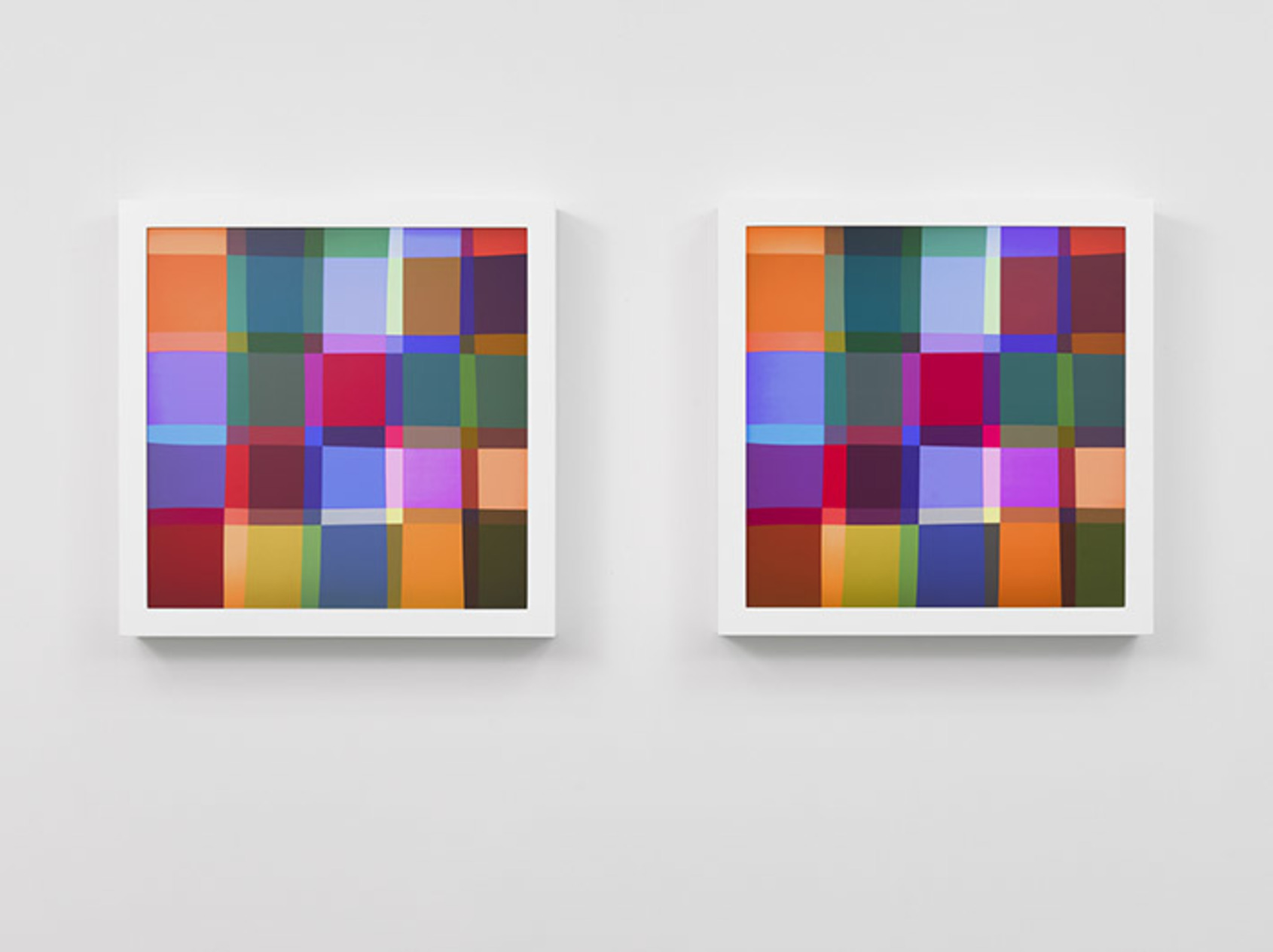 Caption: Spencer Finch, “Color Test – 72”, 2019, LED lightbox and Fujitrans (diptych), Painting, 81.3 x 81.3 cm (each), Courtesy of the artist and Lisson Gallery 