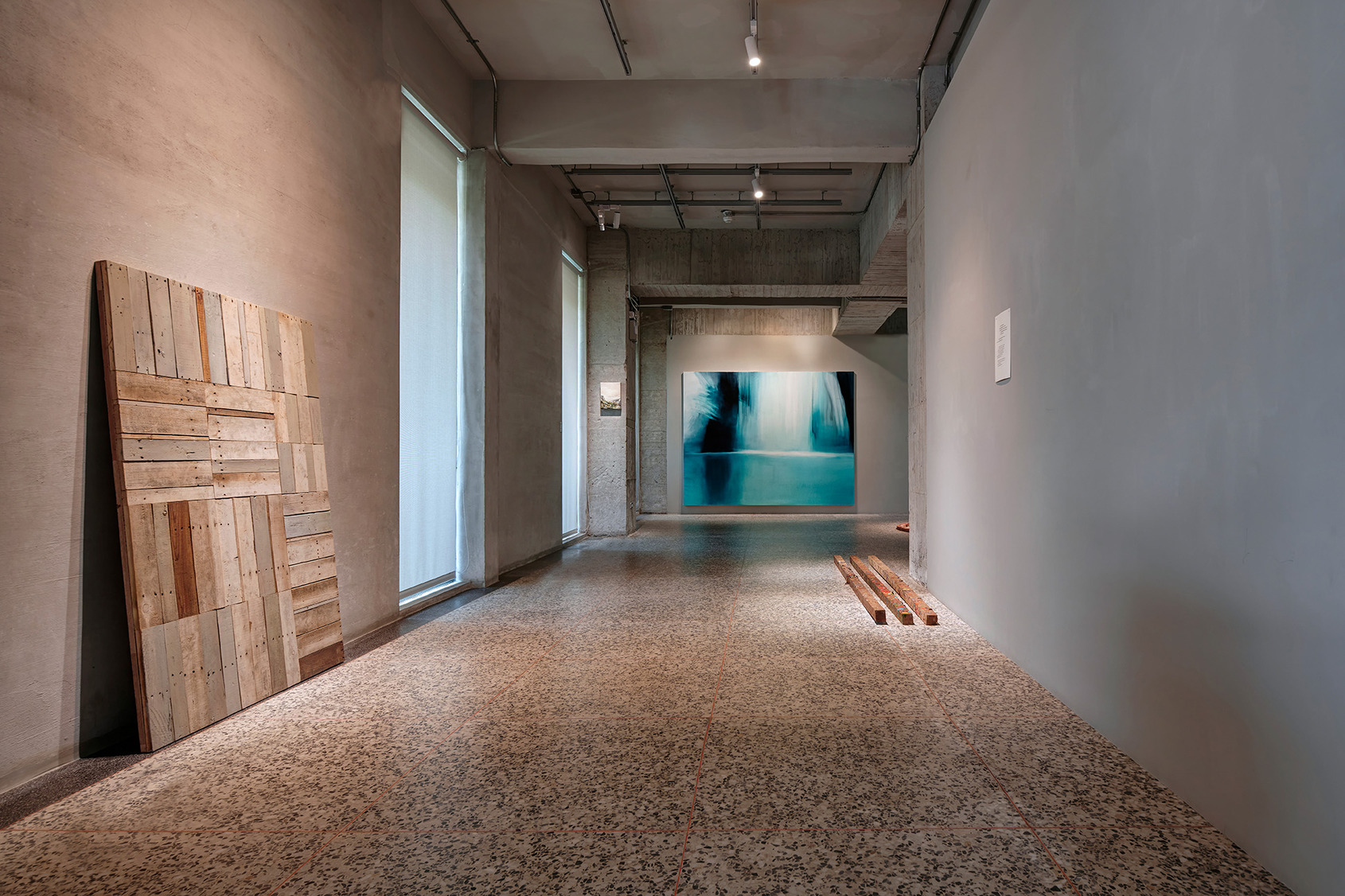 The installation view of Yaman Shao's Exquisite Incompleteness (left front), The Depth of Attains (right front), The Room of Escape (left back), and Firenze (right back) at ALIEN Art Centre © ALIEN Art Centre 
