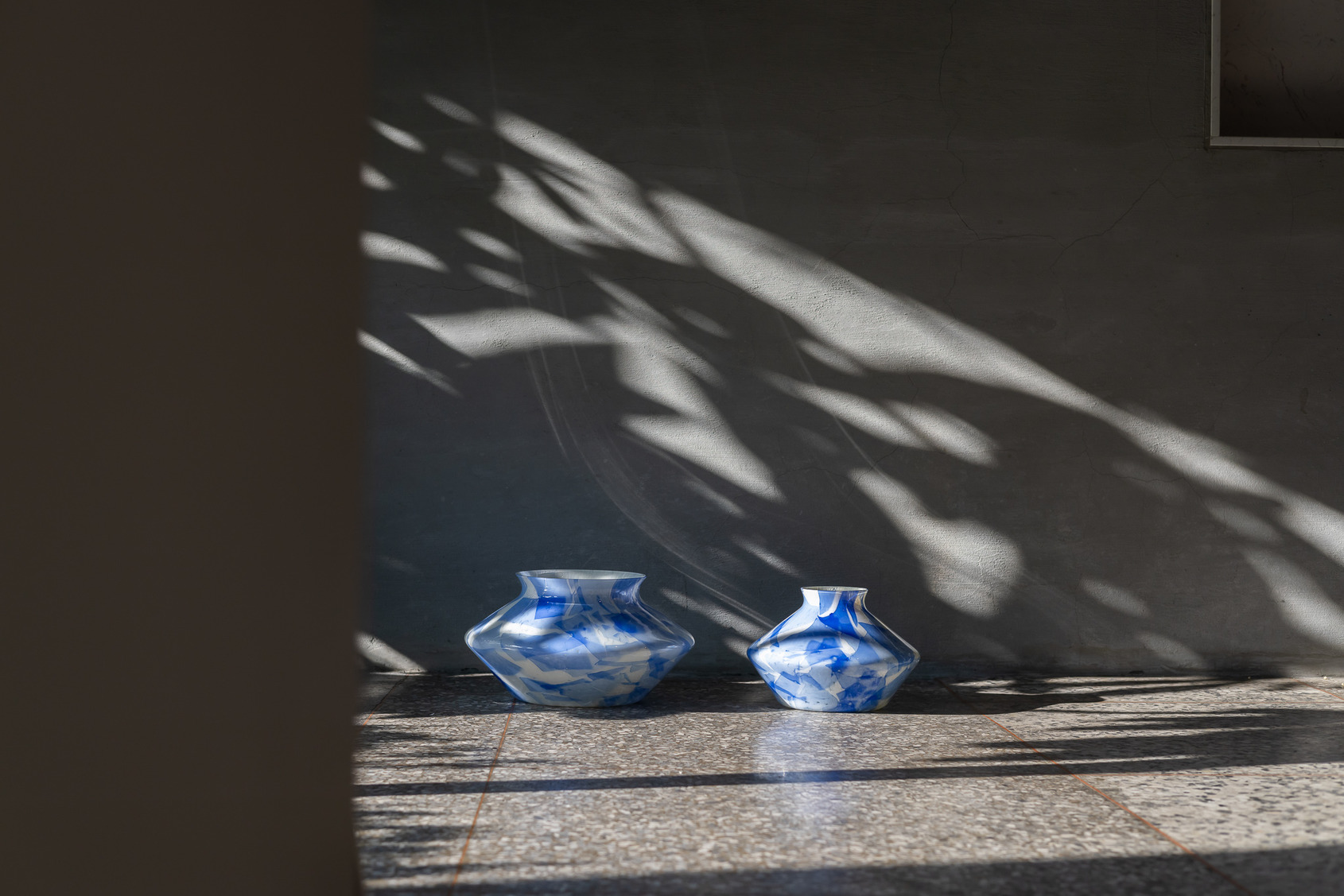 Lapis Variopinto (青金石變化組合) Collection, Murano blown glass , Stories of Italy, 金馬賓館當代美術館 © 永添藝術 