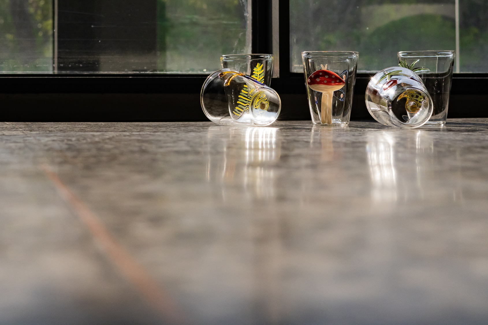 cabinet de curiosités (好奇櫥櫃), Set of 6 water glass, Vito Nesta © photo at ALIEN Art Centre 