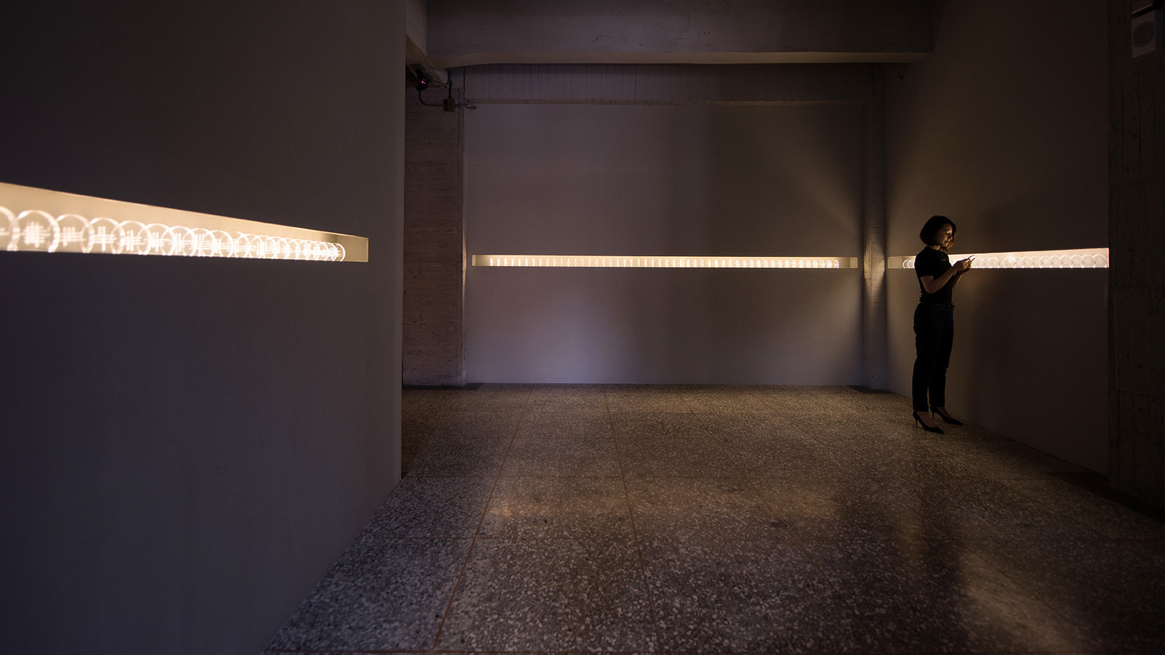 Crossing｜Installation View｜ALIEN Art Centre, 1F｜© ALIEN Art Centre 